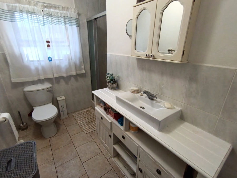 3 Bedroom Property for Sale in C Place Eastern Cape